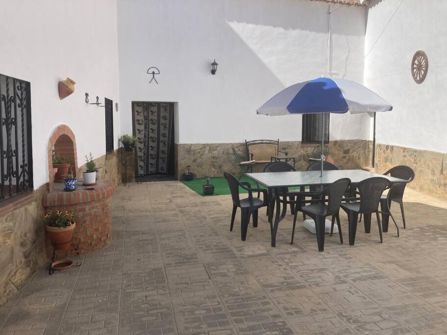 Casa Cueva Rural Estacion De Guadix Villa Exterior photo