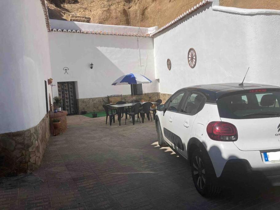 Casa Cueva Rural Estacion De Guadix Villa Exterior photo