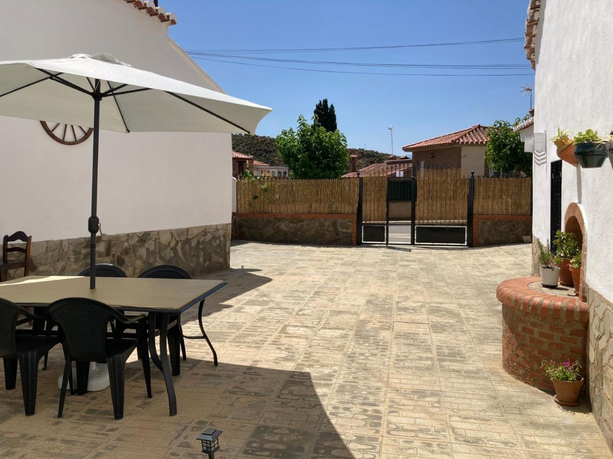 Casa Cueva Rural Estacion De Guadix Villa Exterior photo
