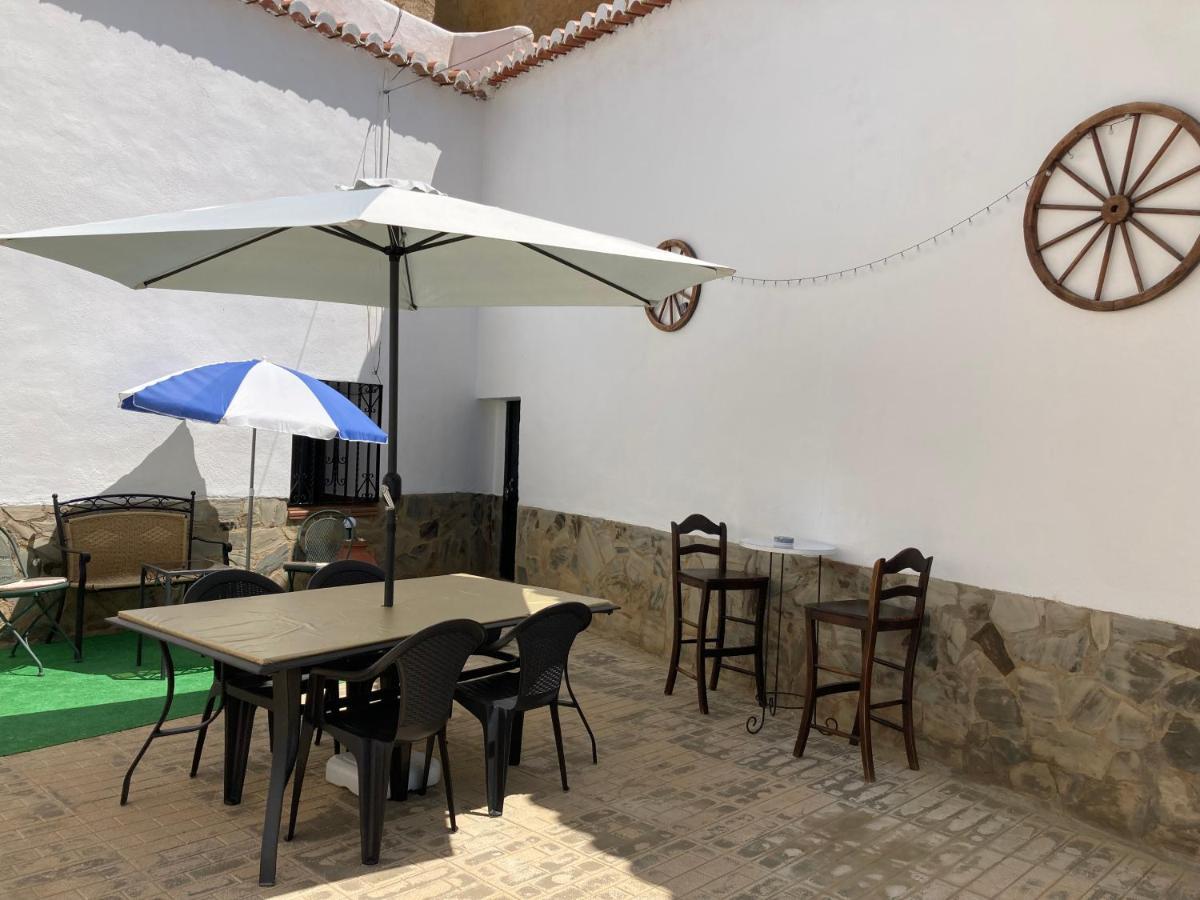Casa Cueva Rural Estacion De Guadix Villa Exterior photo